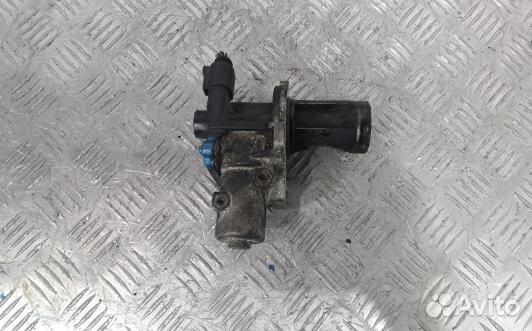 Клапан EGR дизельный audi A4 B7 (8DN08A901)