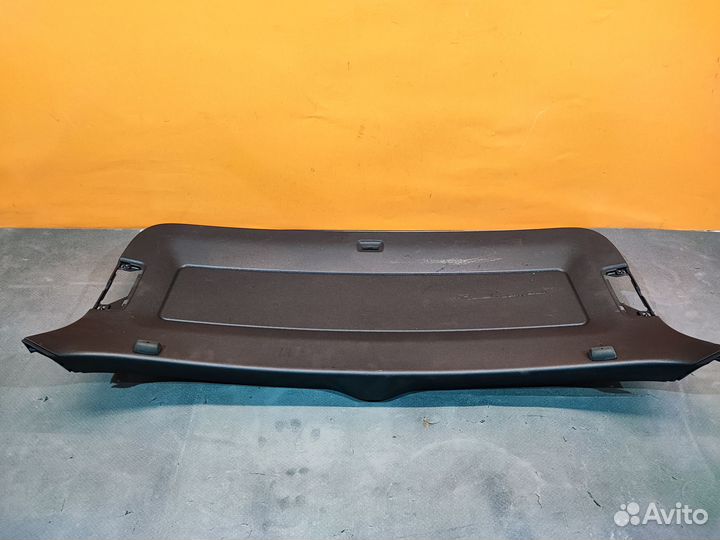 Обшивка двери багажника Volkswagen Tiguan 5N1