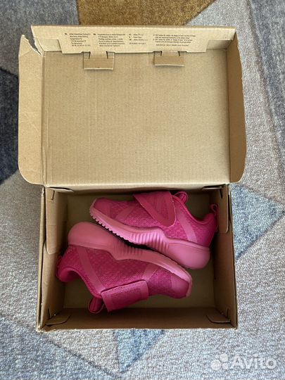 Кроссовки детские adidas 20 размер