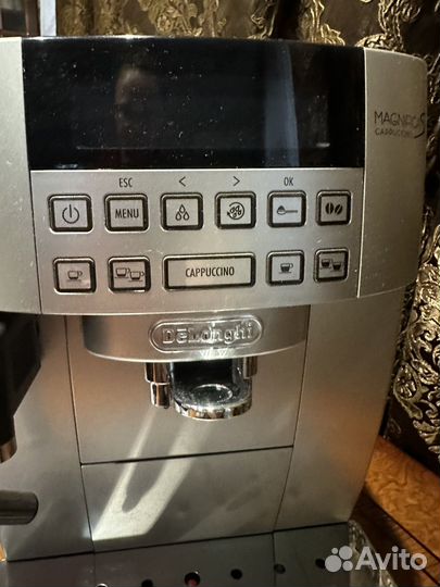 Кофемашина delonghi magnifica s cappuccino