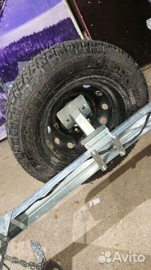 Прицеп Кронштейн запасного колеса нива