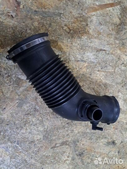 Патрубок воздушного фильтра Audi A6 C6 4F AUK 2006