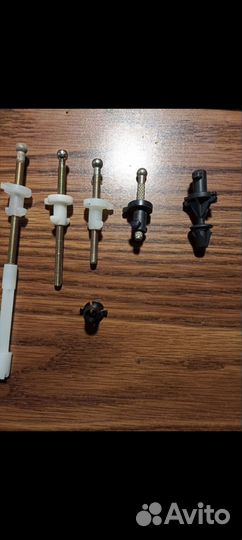 Bmw e34 крепеж для фар новый