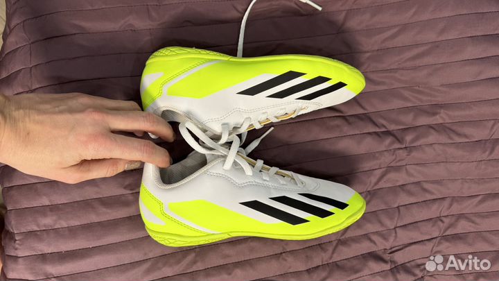 Футзалки adidas /кроссовки