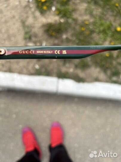 Солнечные очки gucci