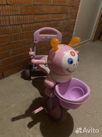 Детский трехколесный велосипед