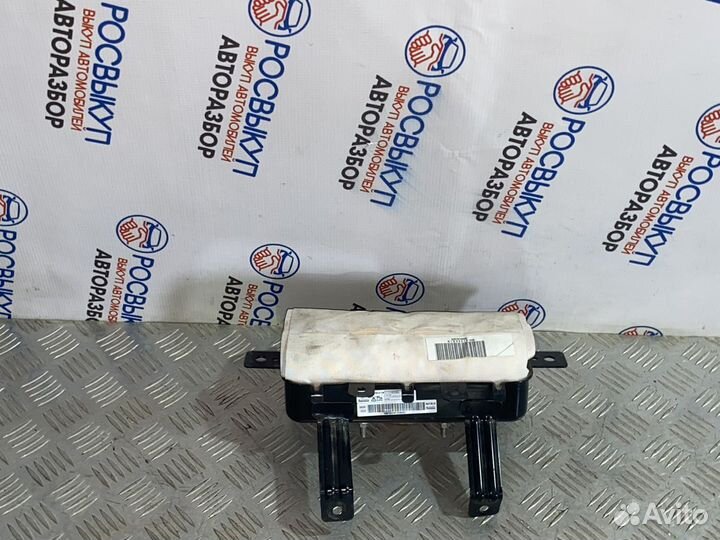 Подушка в торпедо пассажирская Hyundai Solaris I р