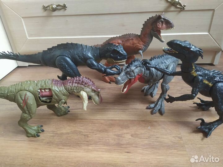 Динозавры Jurassic world