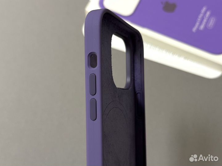 Чехол на iPhone 14 Pro Max Silicone Case