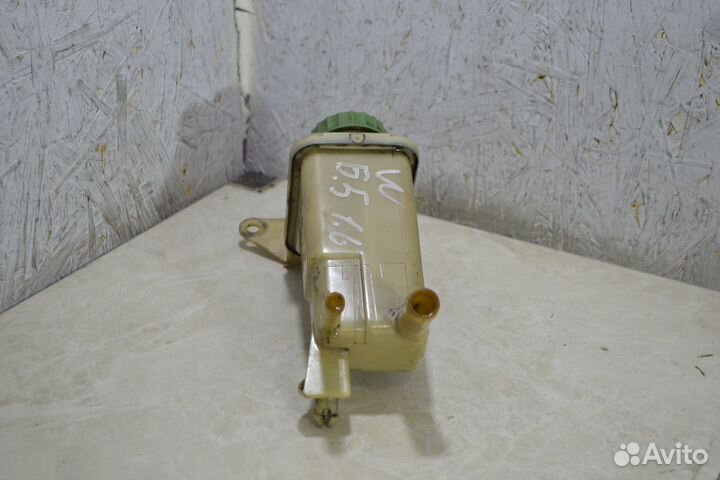 Бачок гур Volkswagen Passat B5