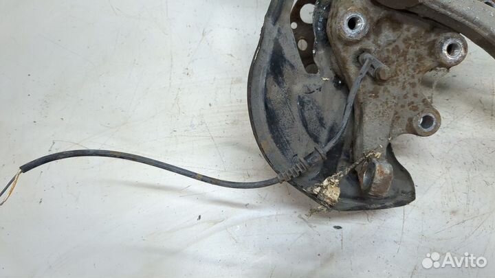 Ступица (кулак, цапфа) Mercedes C W204, 2011