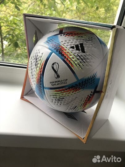 Мяч футбольный