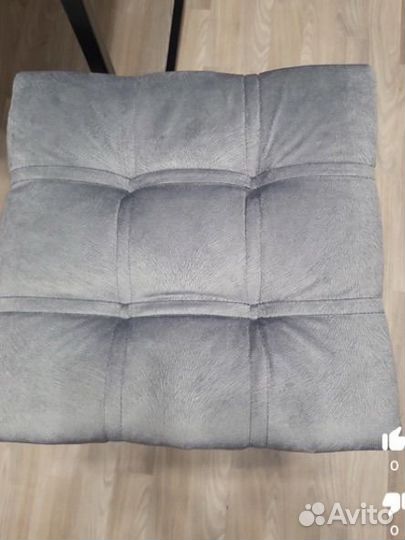 Мягкий табурет для кухни