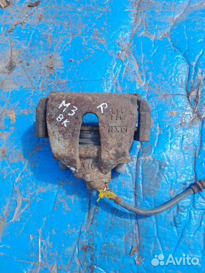 Суппорт передний правый Mazda 3 BK