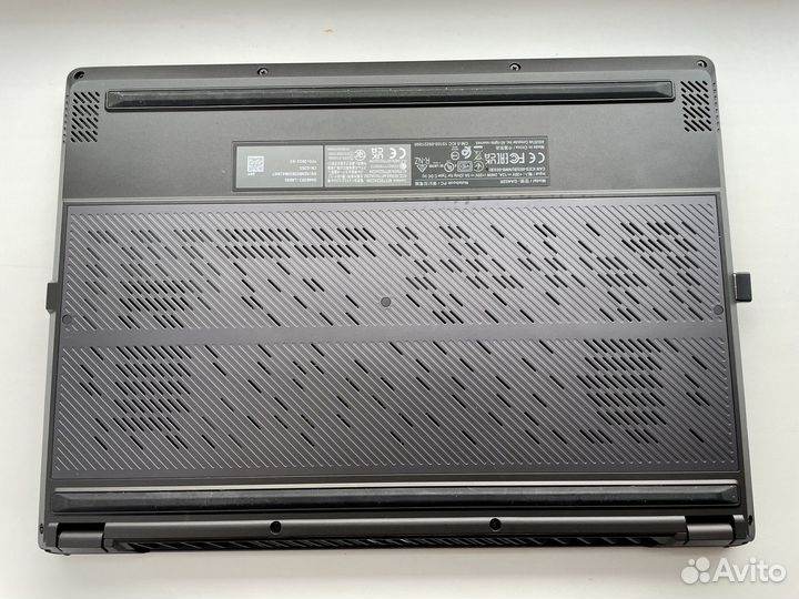 Игровой Ноутбук Asus ROG Zephyrus G14 серый