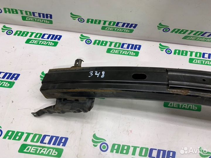 Усилитель бампера передний Hyundai Coupe coupe