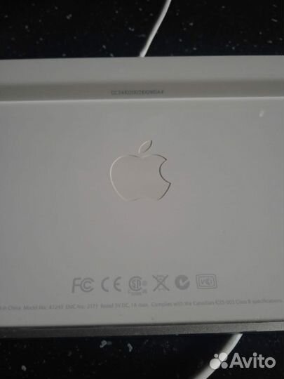 Клавиатура Apple