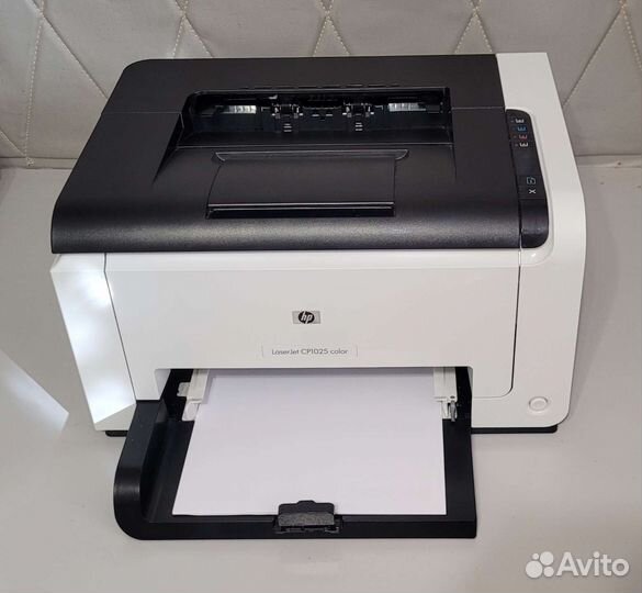 Цветной лазерный принтер hp laser jet pro cp1025