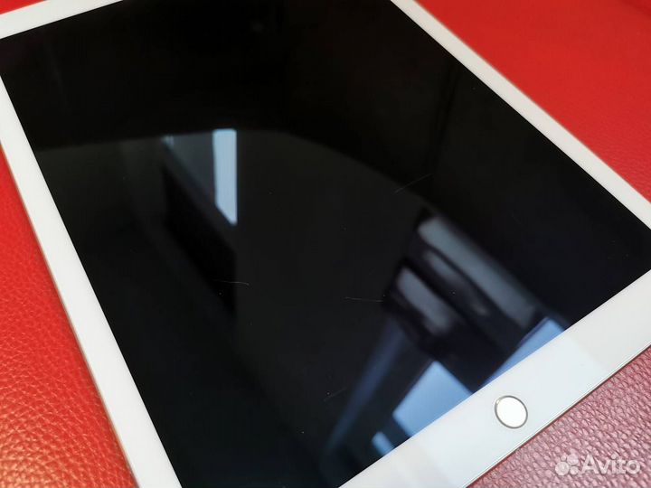 Планшет Apple iPad Pro 12.9