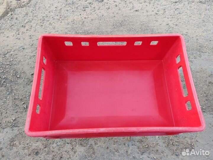 Пластиковые ящики бу