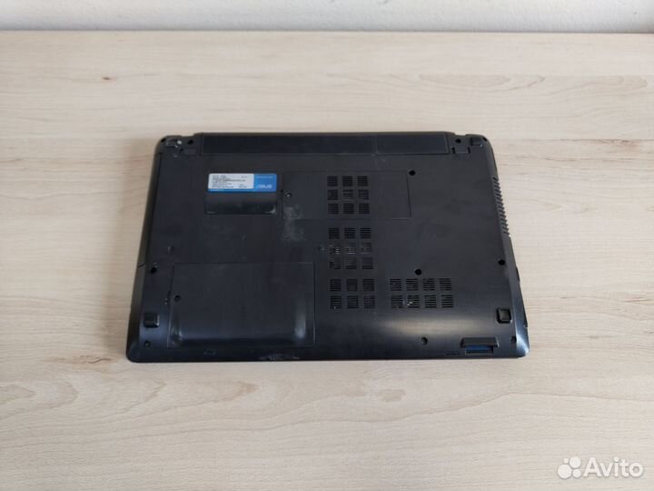 Ноутбук asus X53B