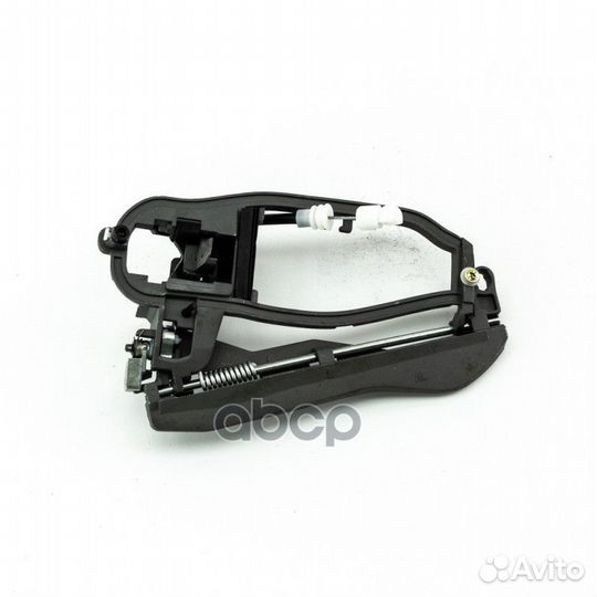 Кронштейн ручки наружный дверной передней левой