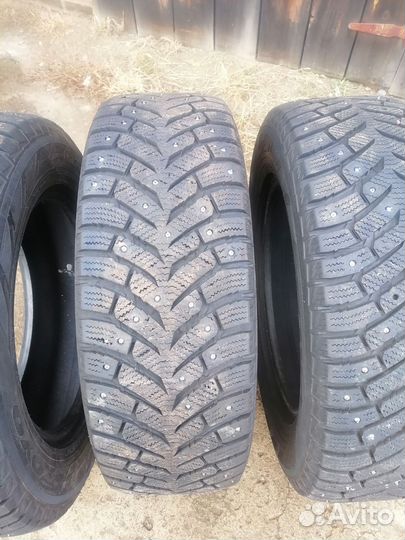 Toyo Observe Ice-Freezer SUV 215/65 R16