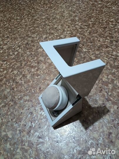 Шкатулка для хранения часов