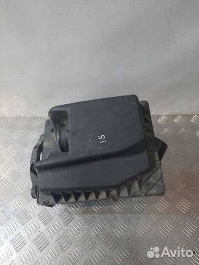 Корпус воздушного фильтра Opel Astra H хэтчбек 1.8