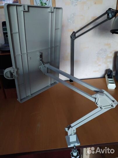 Держатель для бумаги А4