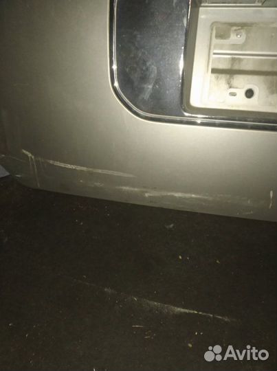 Дверь 5-я Nissan Elgrand E51 VQ35DE