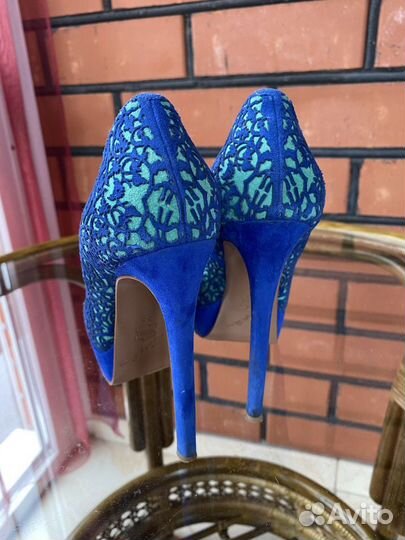 Туфли с открытым носом 35 размер