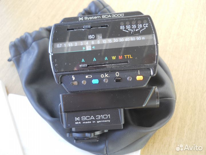 Фотовспышка Metz mecablitz 32 MZ-3 (Canon)