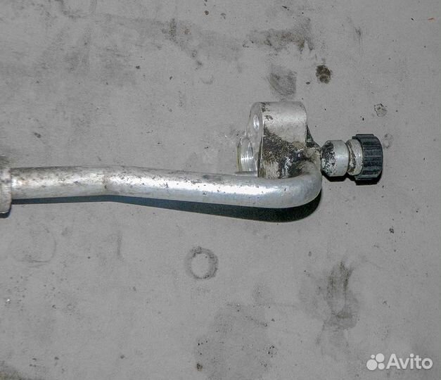 Шланг кондиционера Kia Magentis 2003