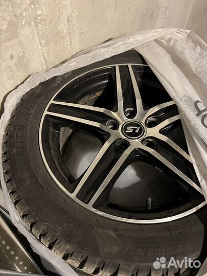 Продам диски r17 на Kia Soul