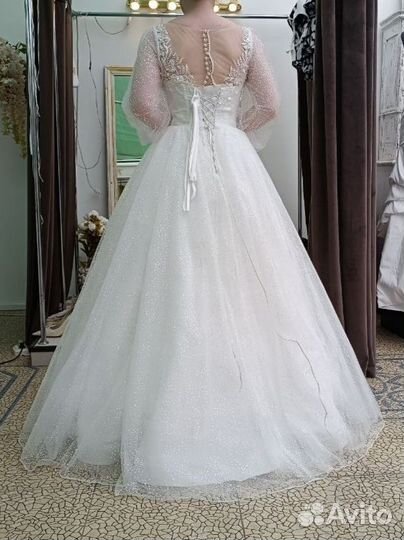Свадебное платье 44 46 бу