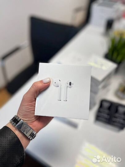 Apple AirPods 2