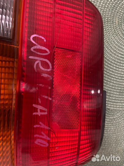 Стоп сигнал правый Toyota AE 110