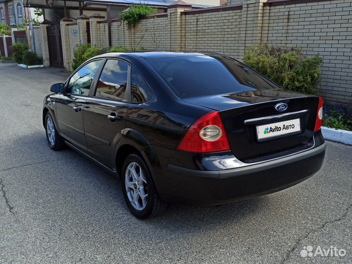 Ford Focus 2.0 AT, 2007, 225 300 км