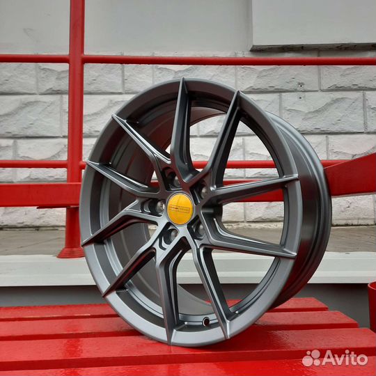 Литой диск Grace R17 5*114.3 ET38 d67.1 u4gra