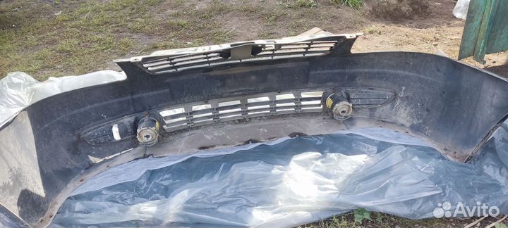 Бампер передний priora 1