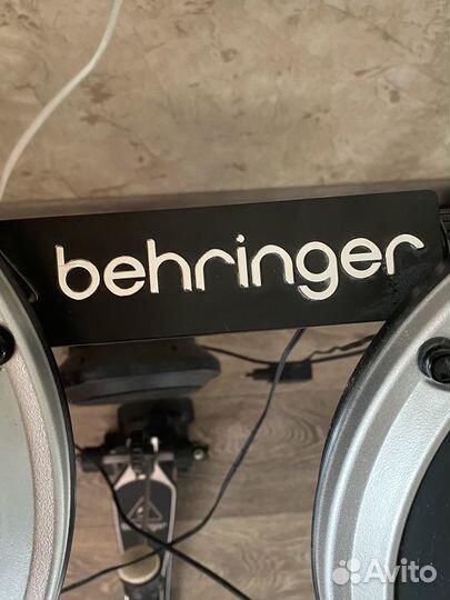 Электронная ударная установка Behringer XD8USB