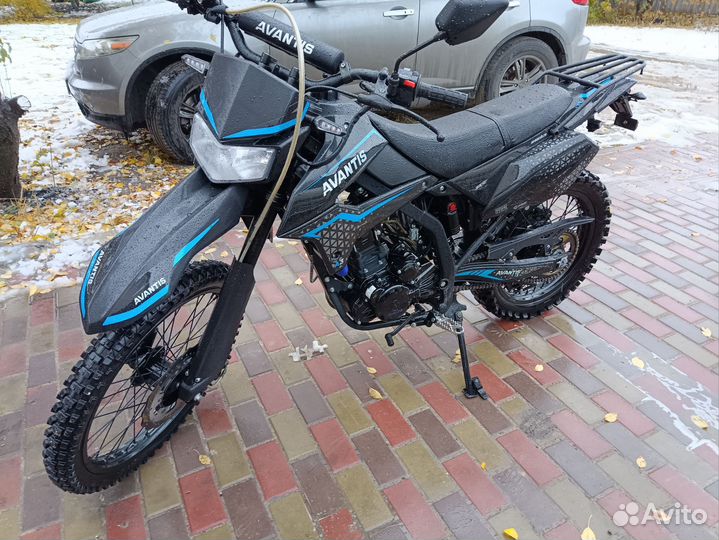 Мотоцикл avantis 250