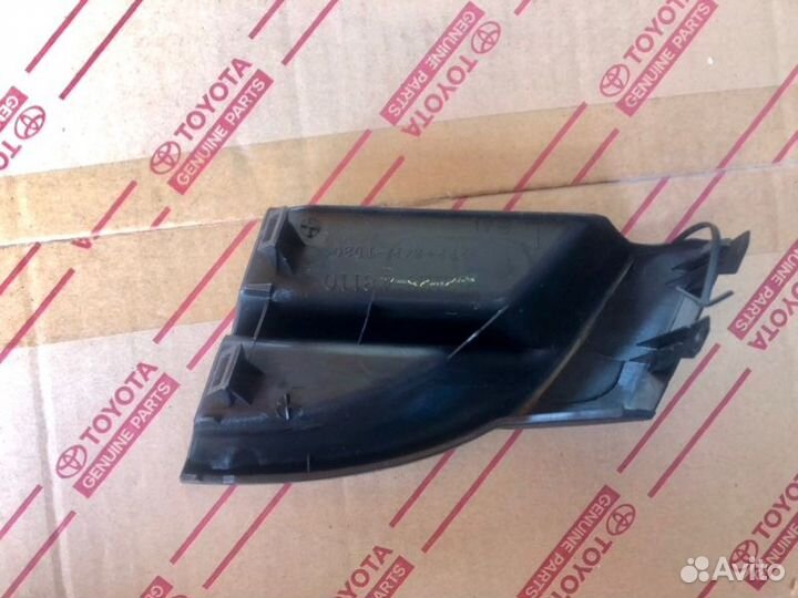 Заглушка бампера передняя Lexus Rx 4 2015-2019