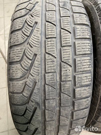 Pirelli Sottozero Winter 240 215/45 R18 93V