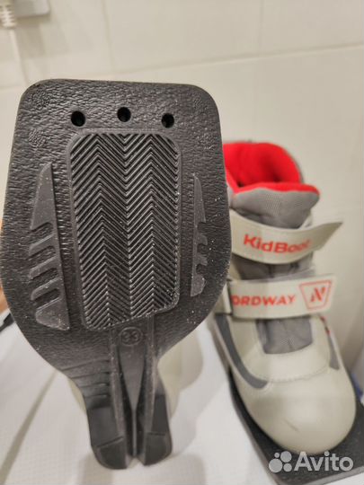 Лыжные ботинки детские 31 33