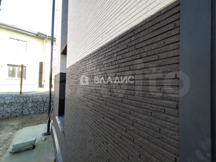 Дом 255 м² на участке 10 сот.