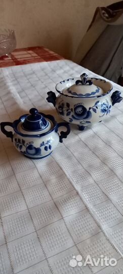 Фарфоровая посуда гжель