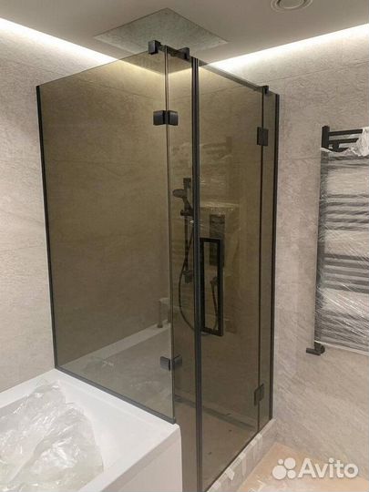 Стекло для душевой перегородки