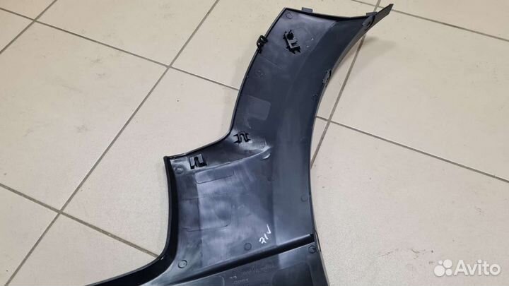 Накладка переднего бампера правая Ларгус FL cross